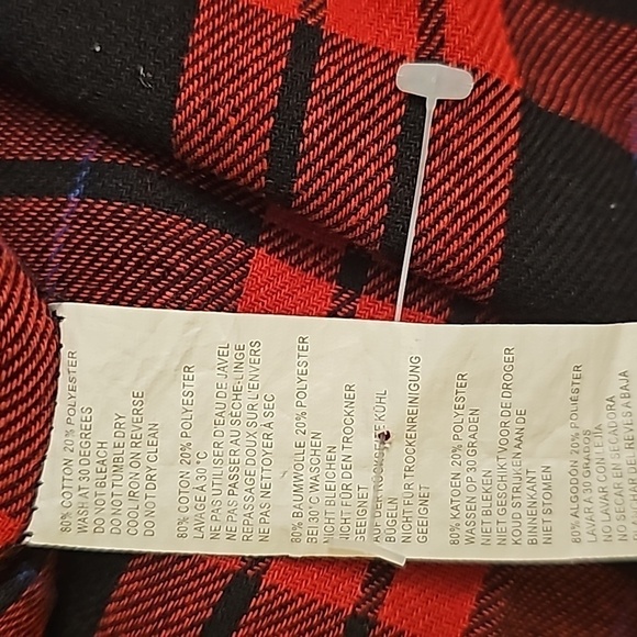 Oversized Red Check Flannel Shirt/Shacket - Picture 5 of 6
